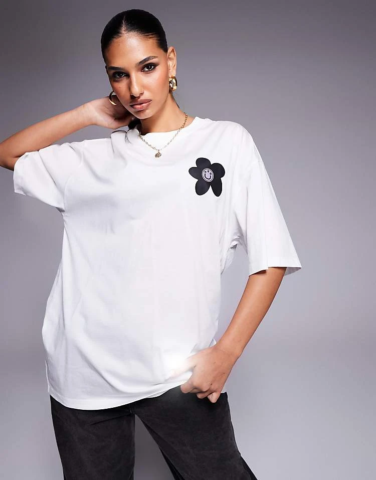 HUGO BLUE Oversized Tee With Graphic In White For Women 3 HUGO BLUE Oversized Tee With Graphic In White For Women