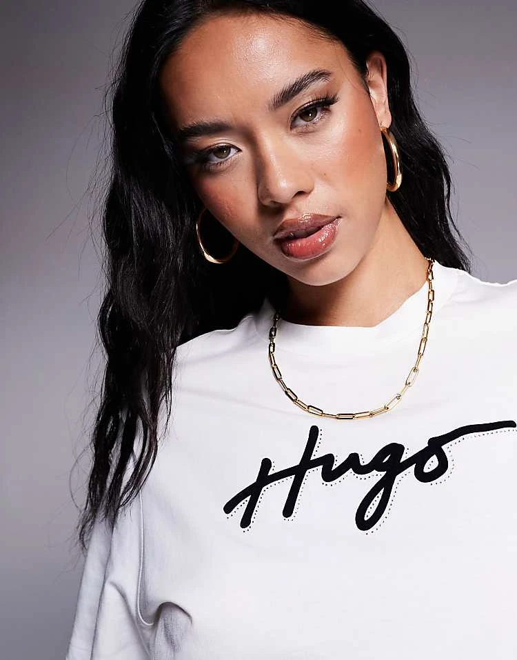 HUGO Red Oversized Vintage T-shirt In White With Logo Print And Diamante Detailing For Women 4 HUGO Red Oversized Vintage T-shirt In White With Logo Print And Diamante Detailing For Women - Image 2