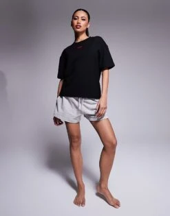 Hugo Red Hugo Bodywear Shuffle T-shirt In Black For Women 10 Hugo Red Hugo Bodywear Shuffle T-shirt In Black For Women -HUGO Sales 207233670 4